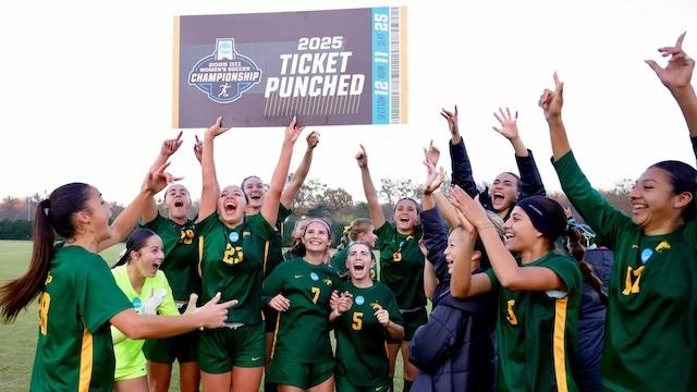 Cal Poly Pomona heads back to the semifinals looking to repeat as DII women's soccer champs. 