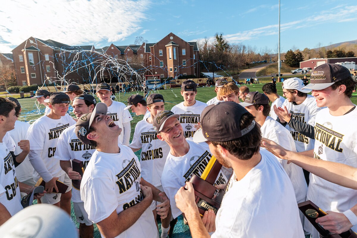 Tufts wins the 2025 DIII men's soccer championship